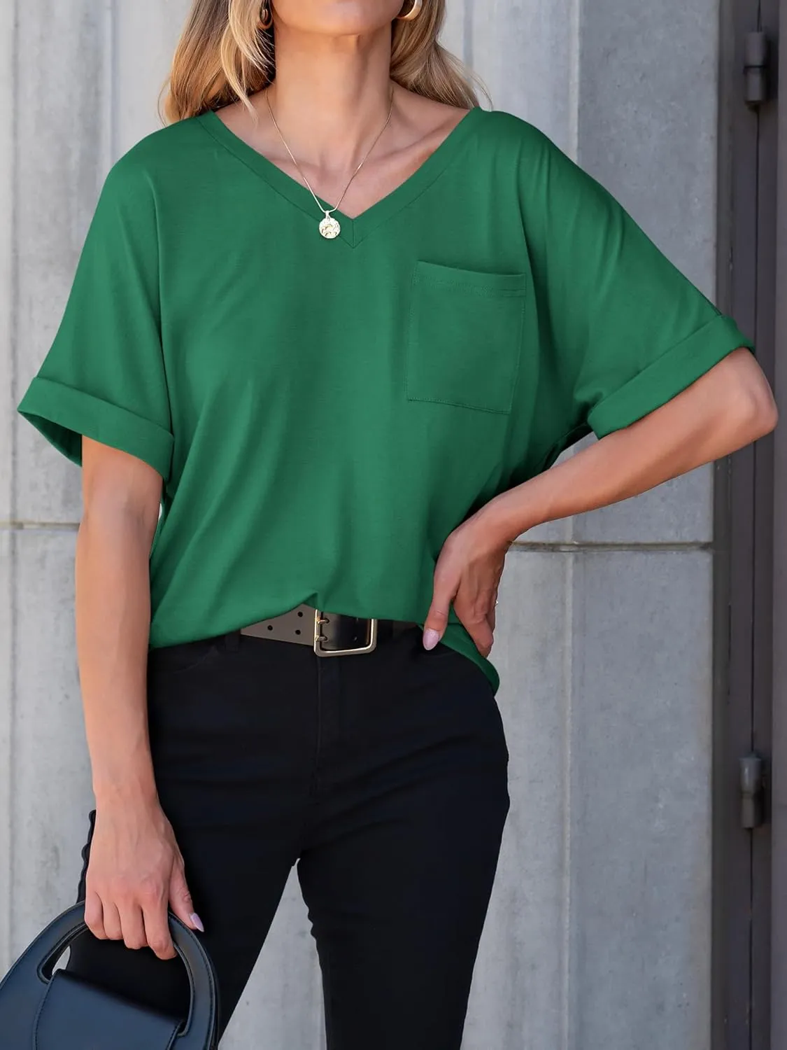 ANRABESS Women T Shirts Oversized Short Sleeve V Neck 2025 Summer Casual Loose Tops Basic Tee Shirts Outfits with Pocket