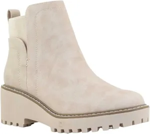 DV Dolce Vita Women's Rielle Ankle Boot