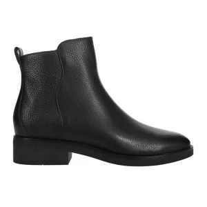 River Round Toe Zippered Chelsea Booties